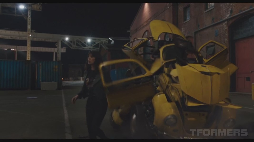 New Bumblebee Movie Trailer HD Screencap Gallery 076 (76 of 176)